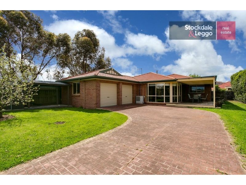 72 Victoria Street, Safety Beach VIC 3936