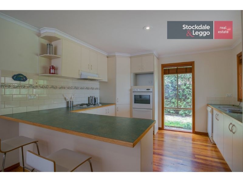 72 Victoria Street, Safety Beach VIC 3936