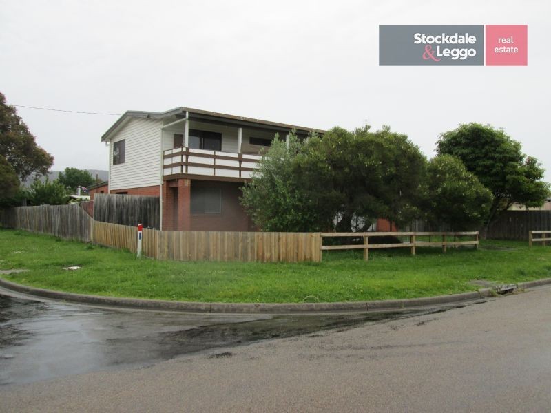 UPPER 27 Watson Avenue, Dromana VIC 3936