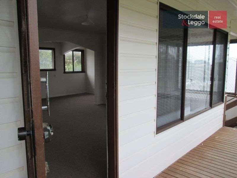 UPPER 27 Watson Avenue, Dromana VIC 3936