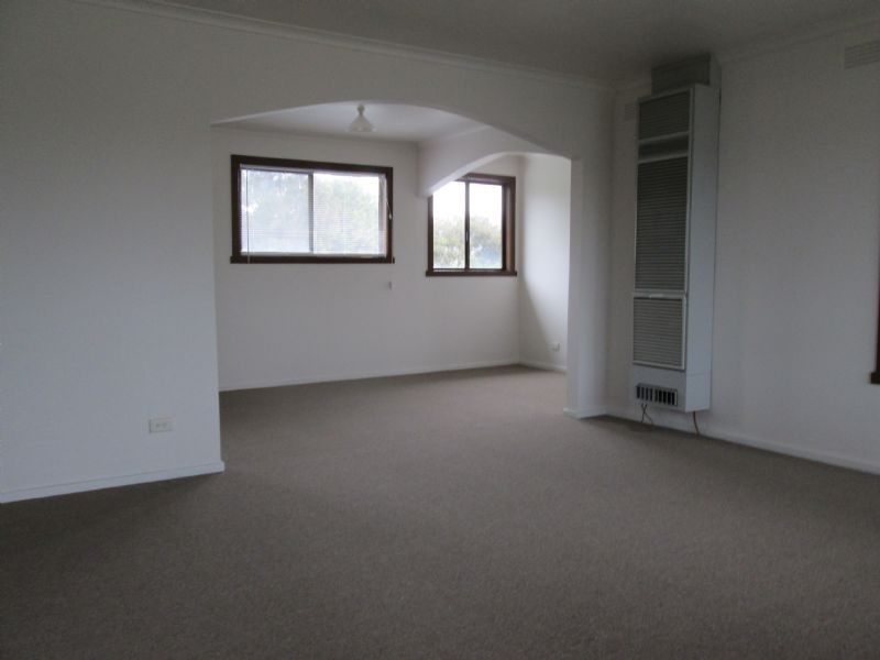 27 Watson Avenue, Dromana VIC 3936