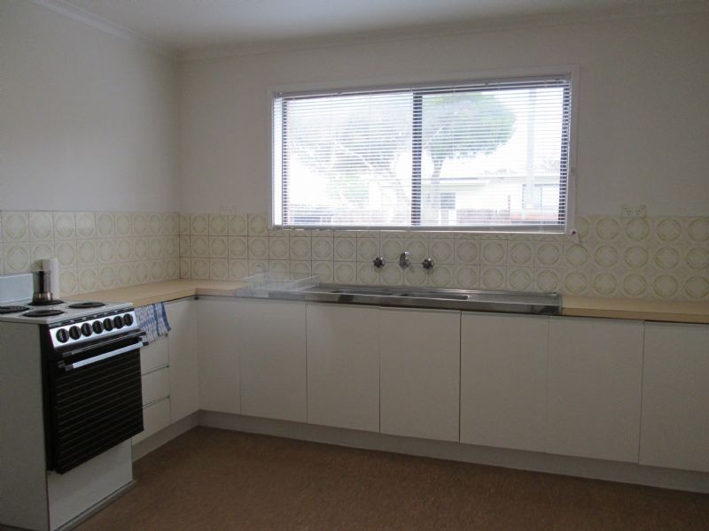 27 Watson Avenue, Dromana VIC 3936