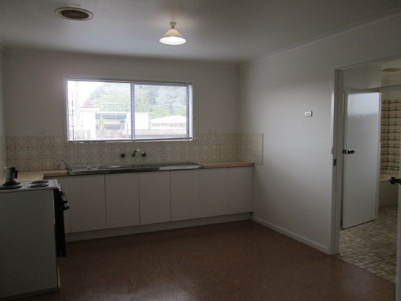 27 Watson Avenue, Dromana VIC 3936