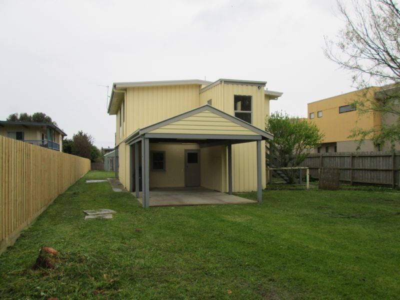 79 Dromana Parade, Safety Beach VIC 3936