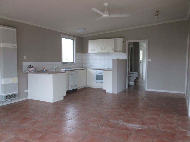 79 Dromana Parade, Safety Beach VIC 3936