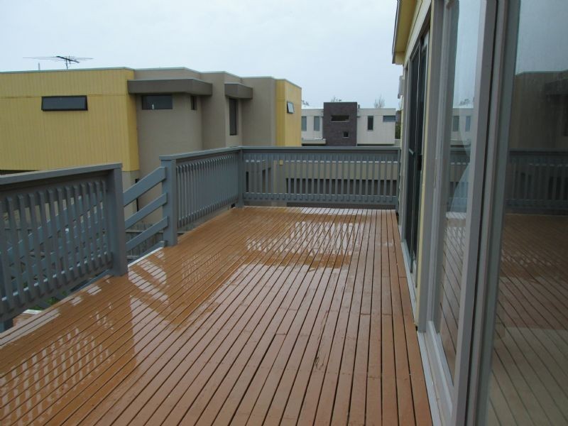 79 Dromana Parade, Safety Beach VIC 3936
