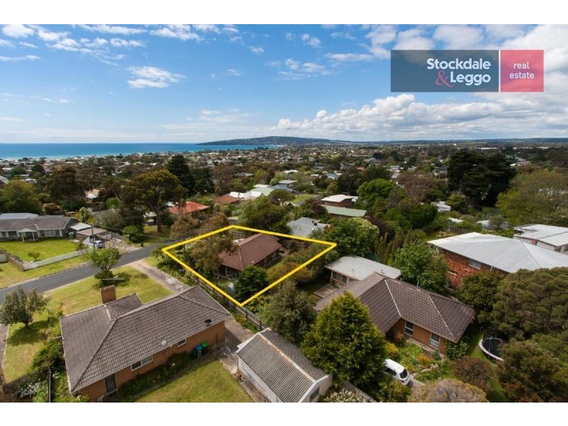 17 Seaview Parade, Dromana VIC 3936