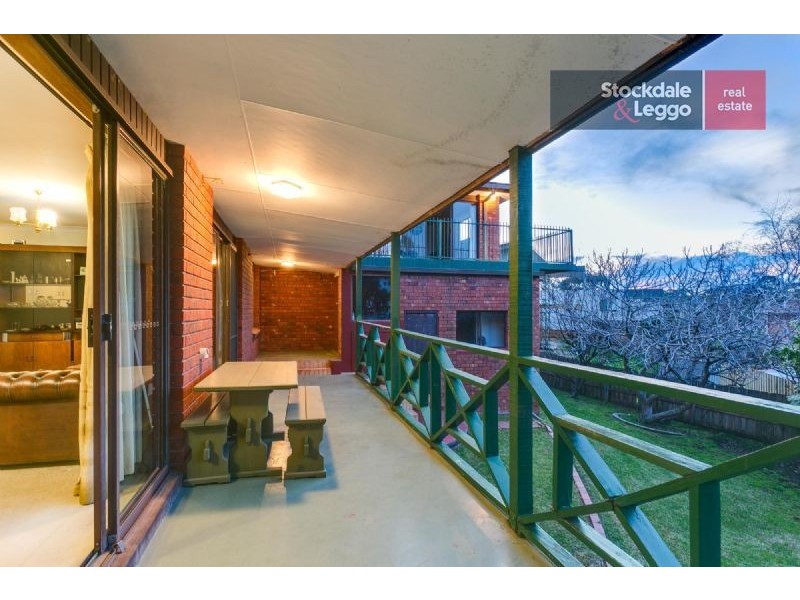 12 Jagungal Court, Dromana VIC 3936