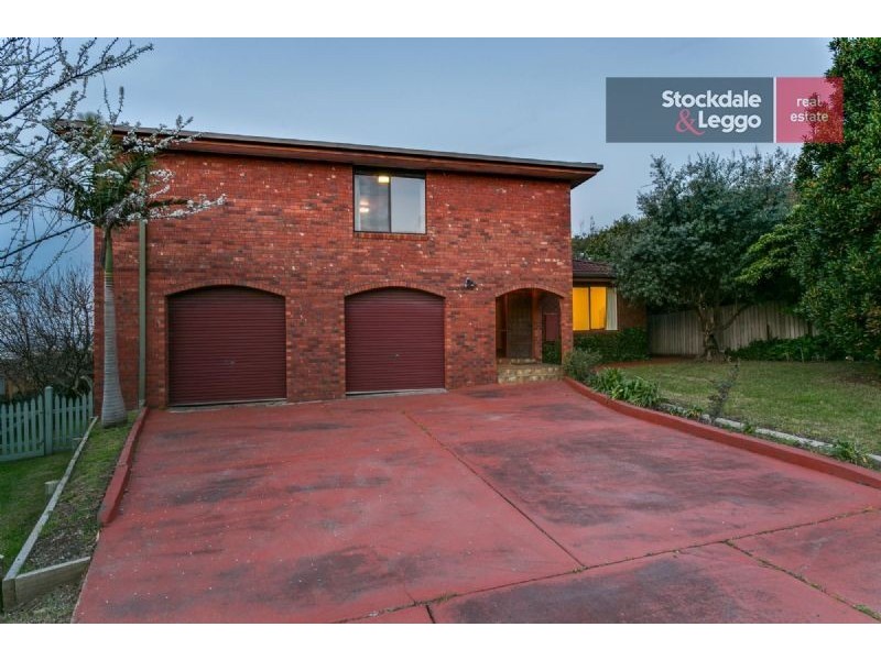 12 Jagungal Court, Dromana VIC 3936