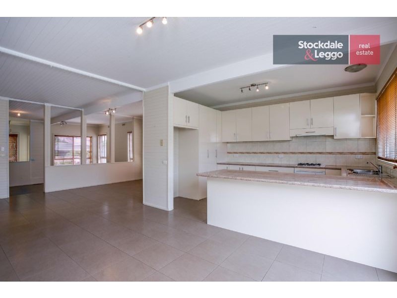 13 Rosalie Avenue, Dromana VIC 3936