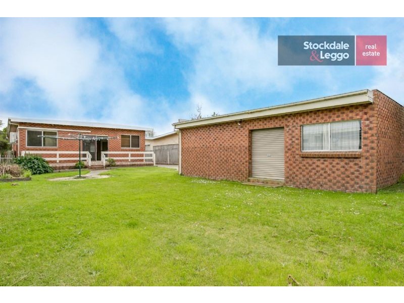 13 Rosalie Avenue, Dromana VIC 3936