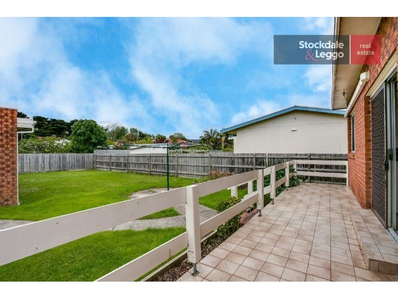 13 Rosalie Avenue, Dromana VIC 3936