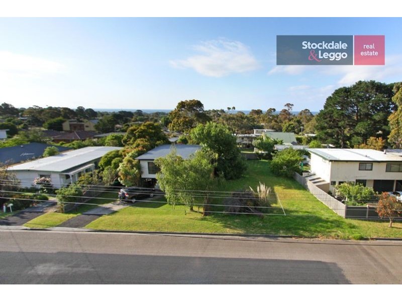 30 Dahlia Street, Dromana VIC 3936