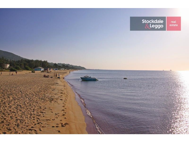 238 Dromana Parade, Safety Beach VIC 3936