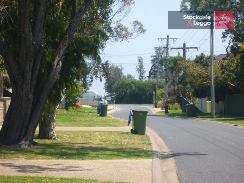 16 Williams Street, Dromana VIC 3936