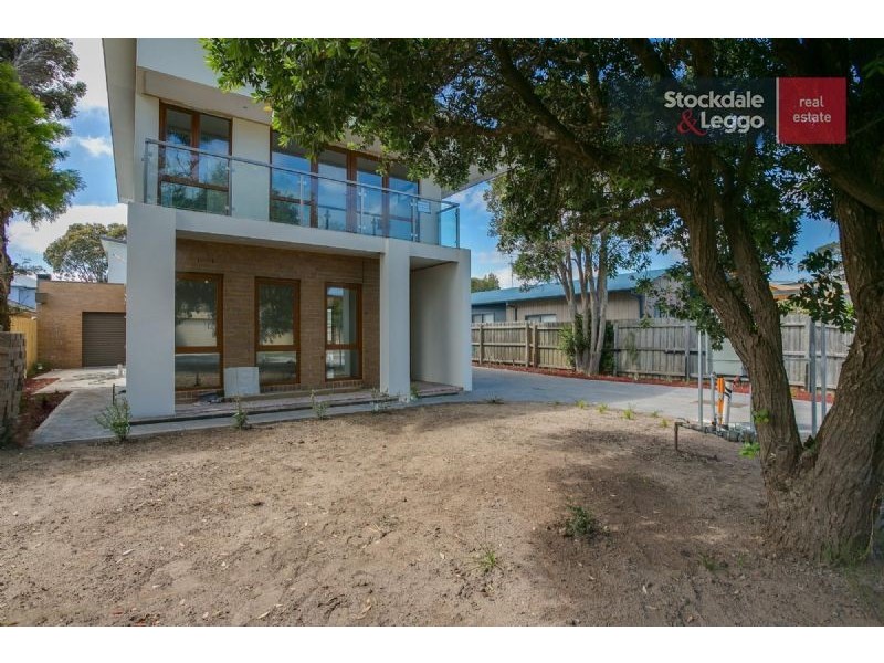 1/170 Dromana Parade, Safety Beach VIC 3936