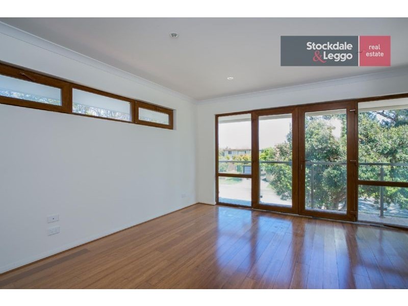 1/170 Dromana Parade, Safety Beach VIC 3936