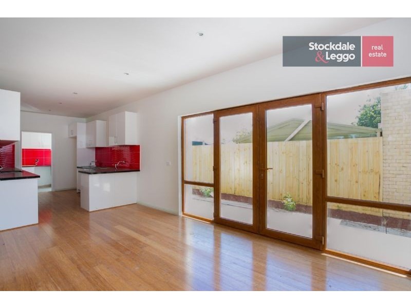 2/170 Dromana Parade, Safety Beach VIC 3936