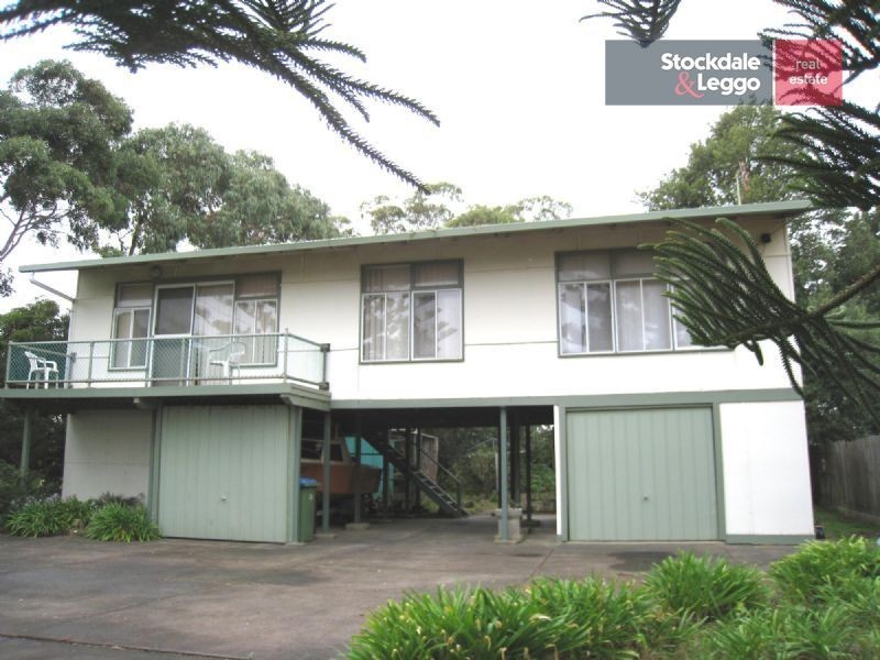 238 Dromana Parade, Safety Beach VIC 3936