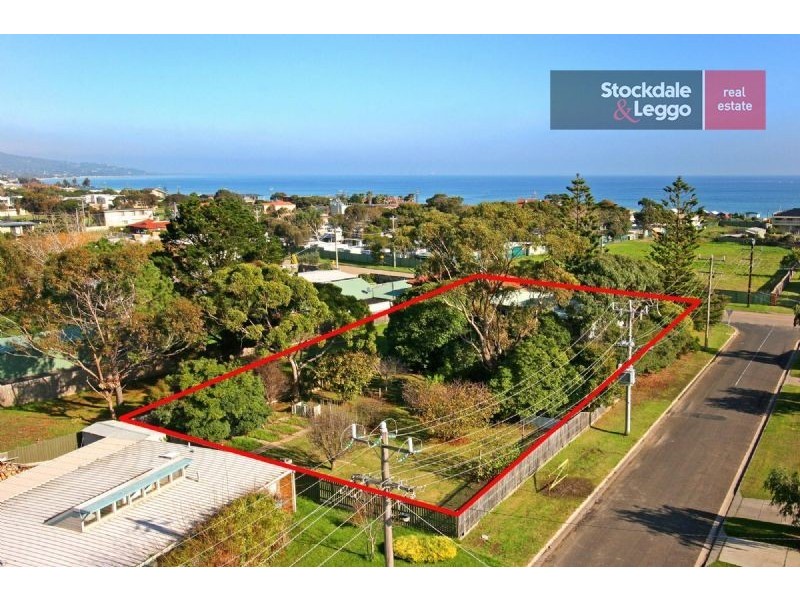 238 Dromana Parade, Safety Beach VIC 3936