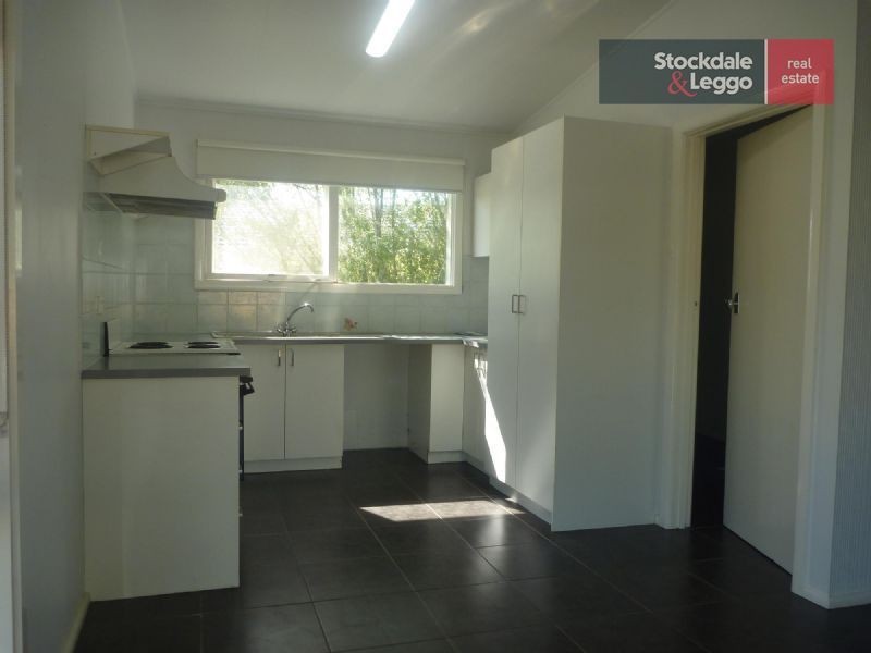 6 Dale Avenue, Safety Beach VIC 3936