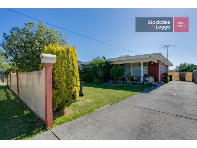 4 Rosalie Avenue, Dromana VIC 3936