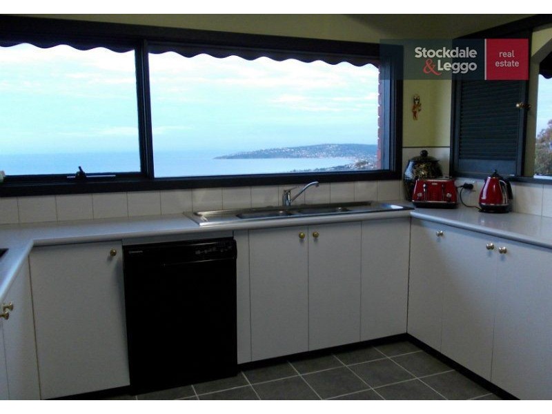 11 Garner Street, Dromana VIC 3936