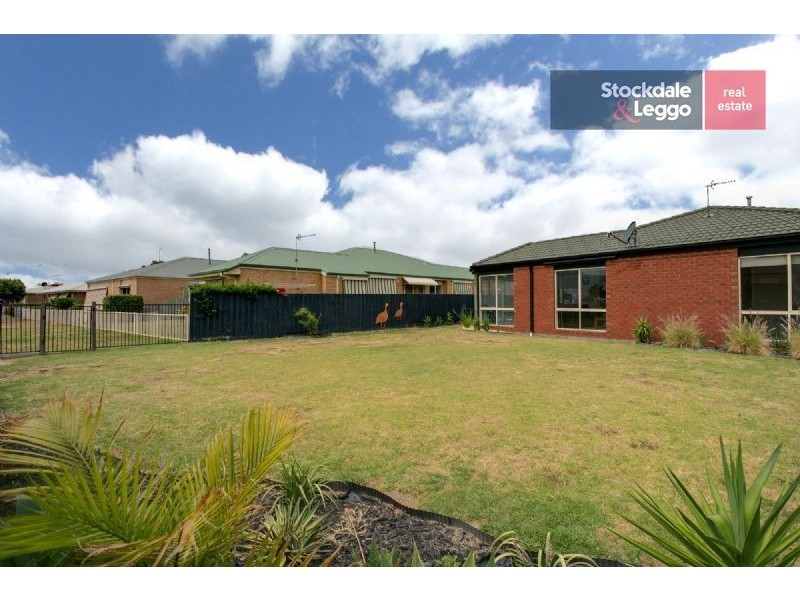 87 Palm Tree Drive, Safety Beach VIC 3936