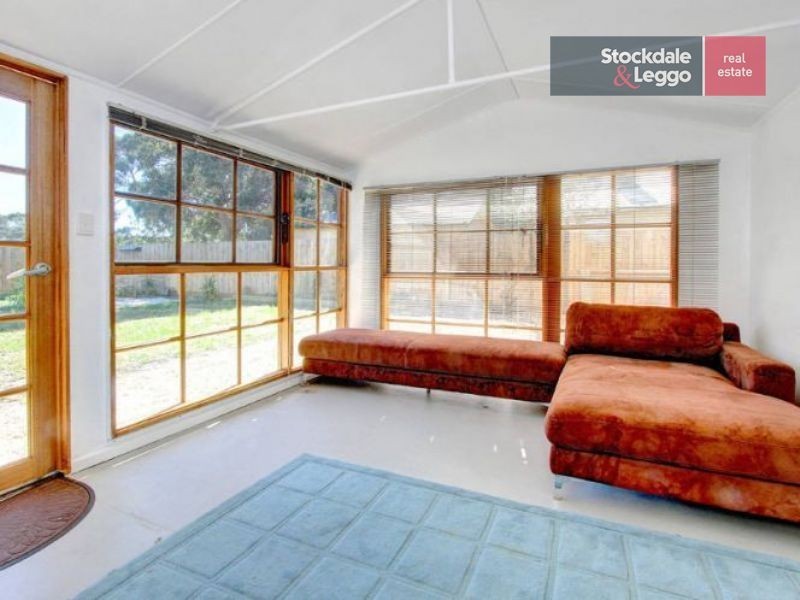 164 Seventh Avenue, Rosebud VIC 3939