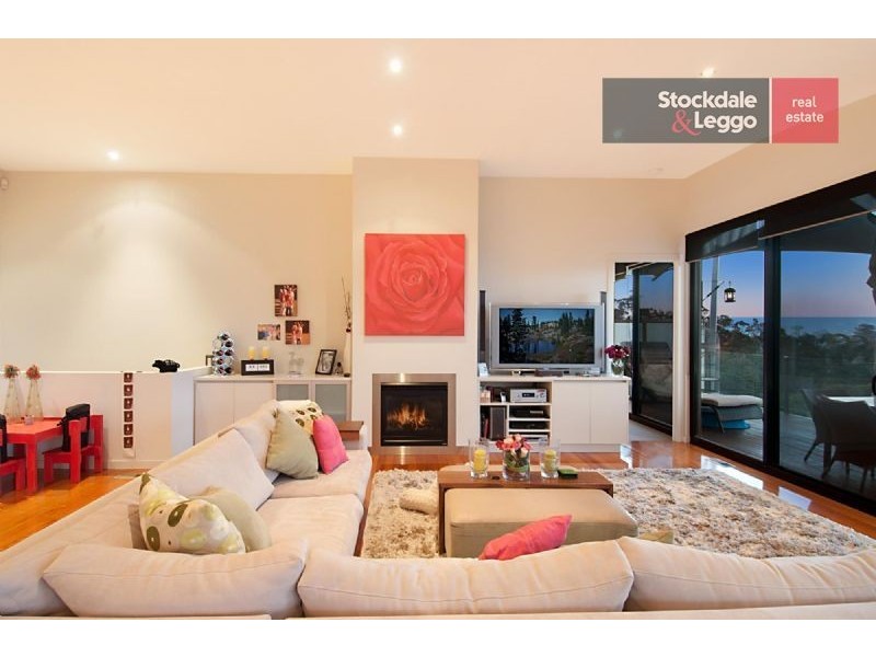 12 Garner Street, Dromana VIC 3936