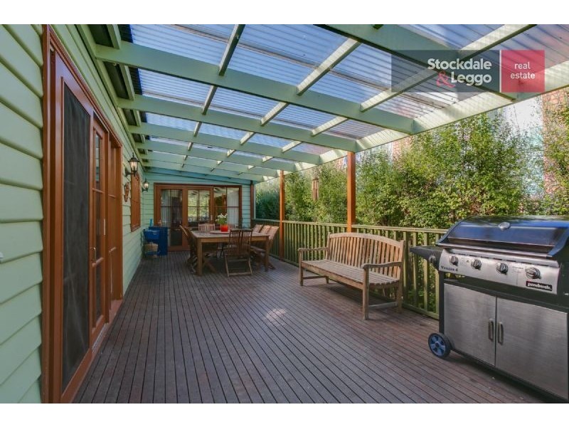 17 Rialto Grove, Dromana VIC 3936