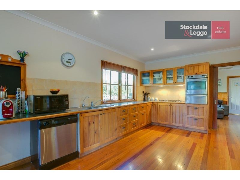 17 Rialto Grove, Dromana VIC 3936