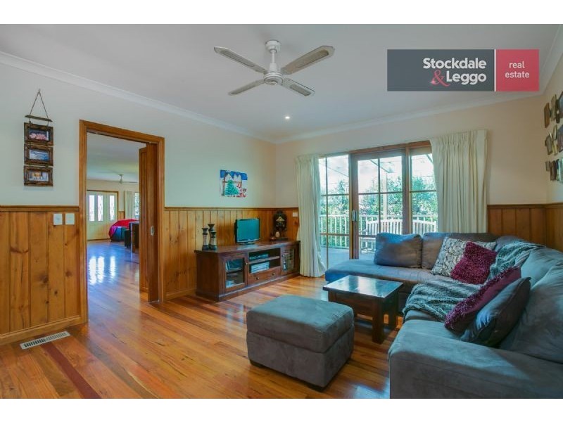 17 Rialto Grove, Dromana VIC 3936