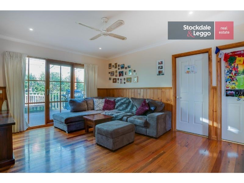 17 Rialto Grove, Dromana VIC 3936