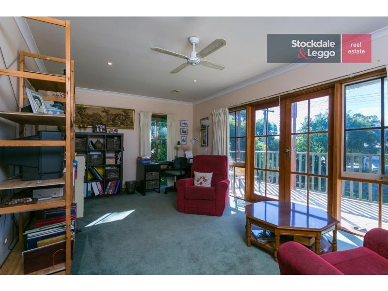 17 Rialto Grove, Dromana VIC 3936