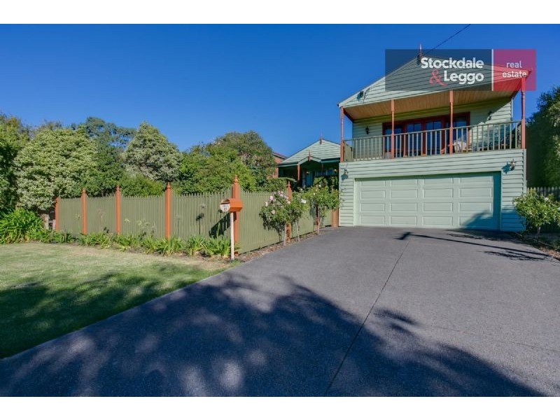 17 Rialto Grove, Dromana VIC 3936