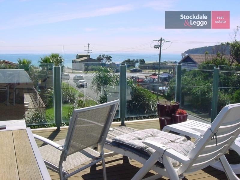 4 Victoria Street, Safety Beach VIC 3936