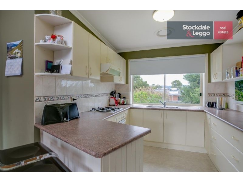 14 Iluka Street, Safety Beach VIC 3936