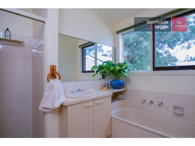 37 Anne Drive, Dromana VIC 3936