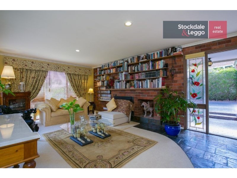 37 Anne Drive, Dromana VIC 3936