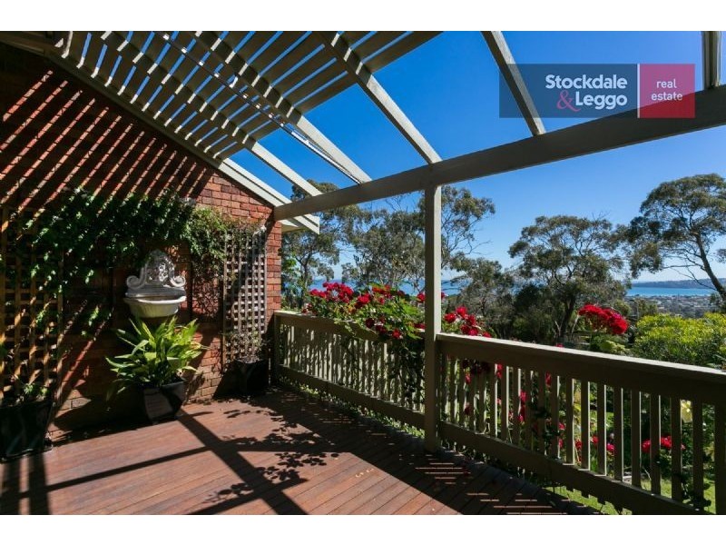 37 Anne Drive, Dromana VIC 3936