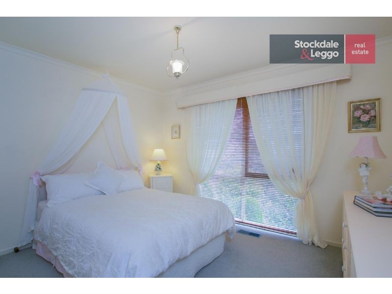 37 Anne Drive, Dromana VIC 3936