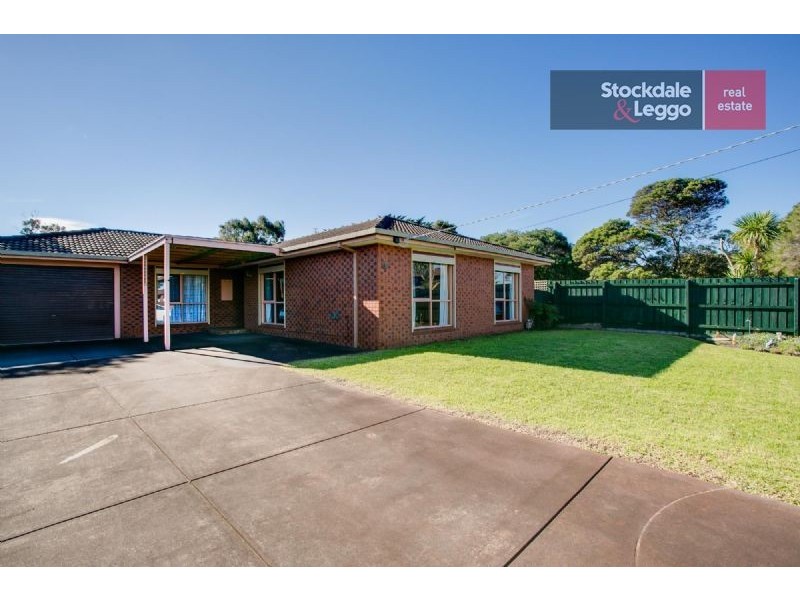 1 Knott Street, Safety Beach VIC 3936