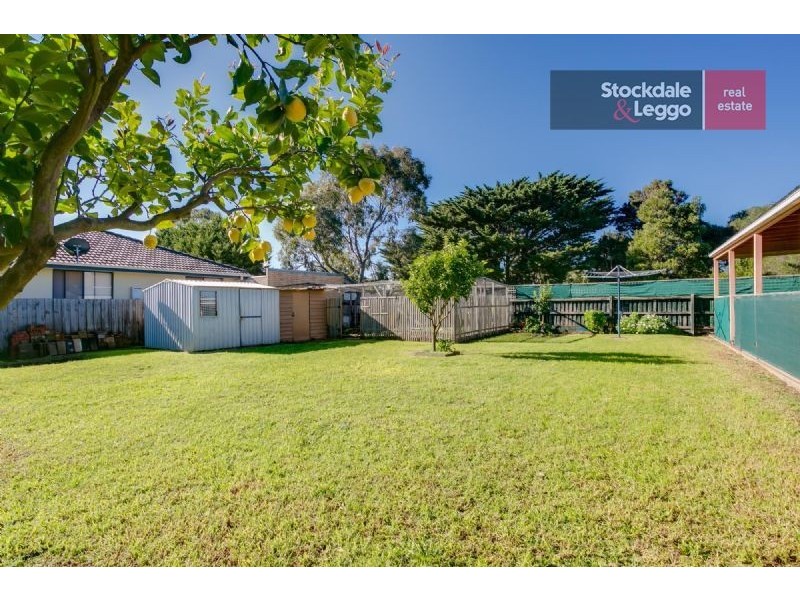 1 Knott Street, Safety Beach VIC 3936