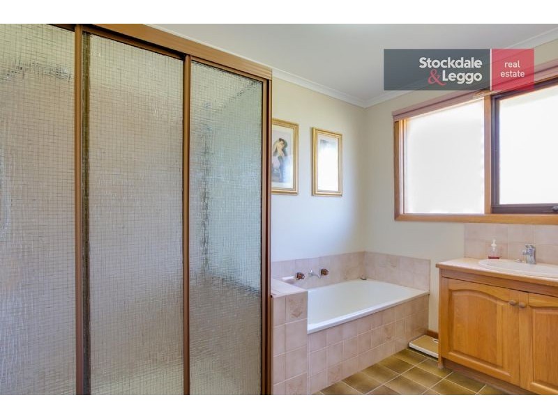 1 Knott Street, Safety Beach VIC 3936