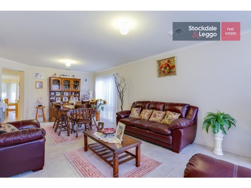 53 Victoria Street, Safety Beach VIC 3936