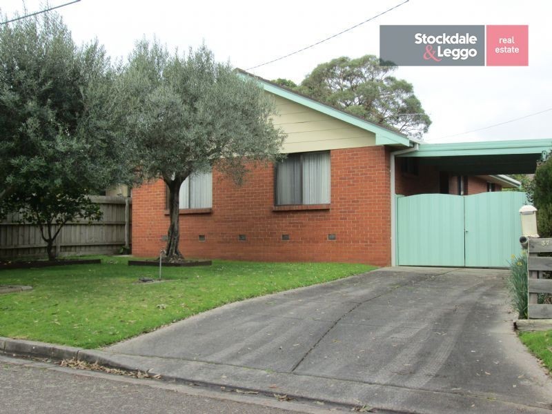 37 Callas Street, Dromana VIC 3936
