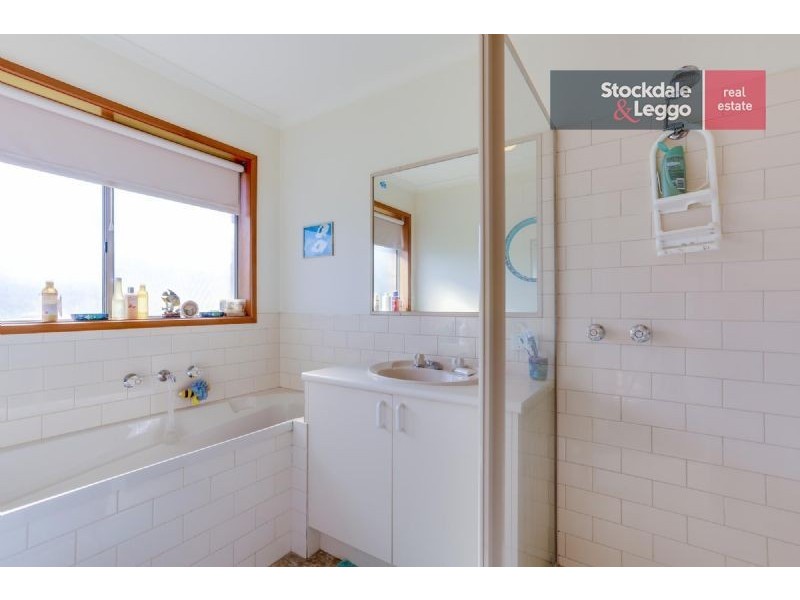 28A/113 Country Club Drive, Safety Beach VIC 3936