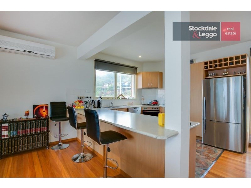 10 Beverley Street, Dromana VIC 3936