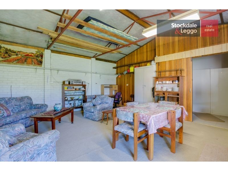 97 Seaview Avenue, Safety Beach VIC 3936